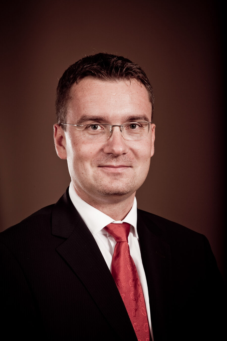 PETER FAŠUN